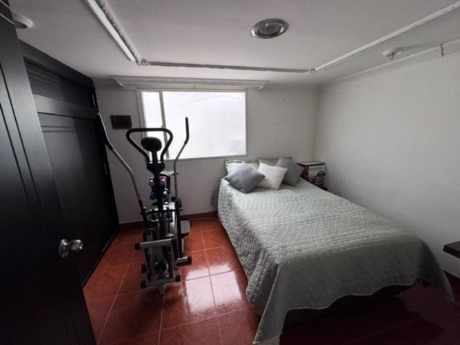 Casa de 4 alcobas en venta en Villa Alsacia 2, Bogotá, 240 m² · foto 12 de 24