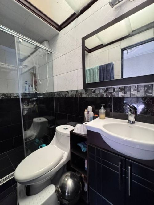 Casa de 4 alcobas en venta en Villa Alsacia 2, Bogotá, 240 m² · foto 19 de 24