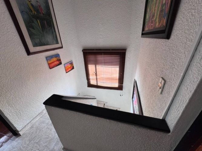 Casa de 4 alcobas en venta en Villa Alsacia 2, Bogotá, 240 m² · foto 22 de 24
