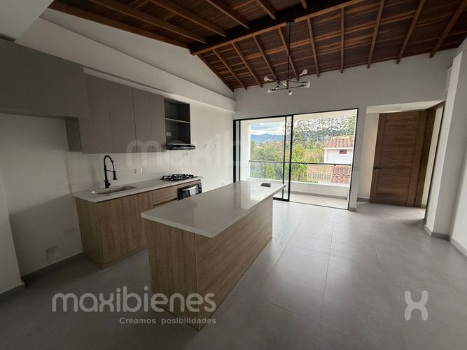 Apartamento de 2 alcobas en venta en Lomitas, La Ceja, 78 m² · foto 2 de 14