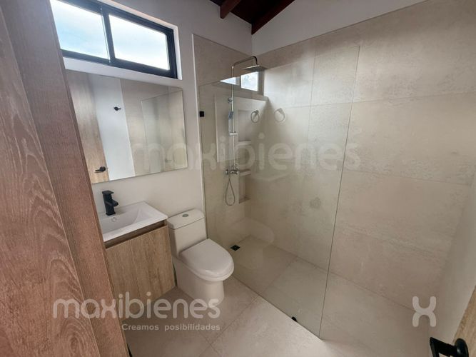 Apartamento de 2 alcobas en venta en Lomitas, La Ceja, 78 m² · foto 13 de 14
