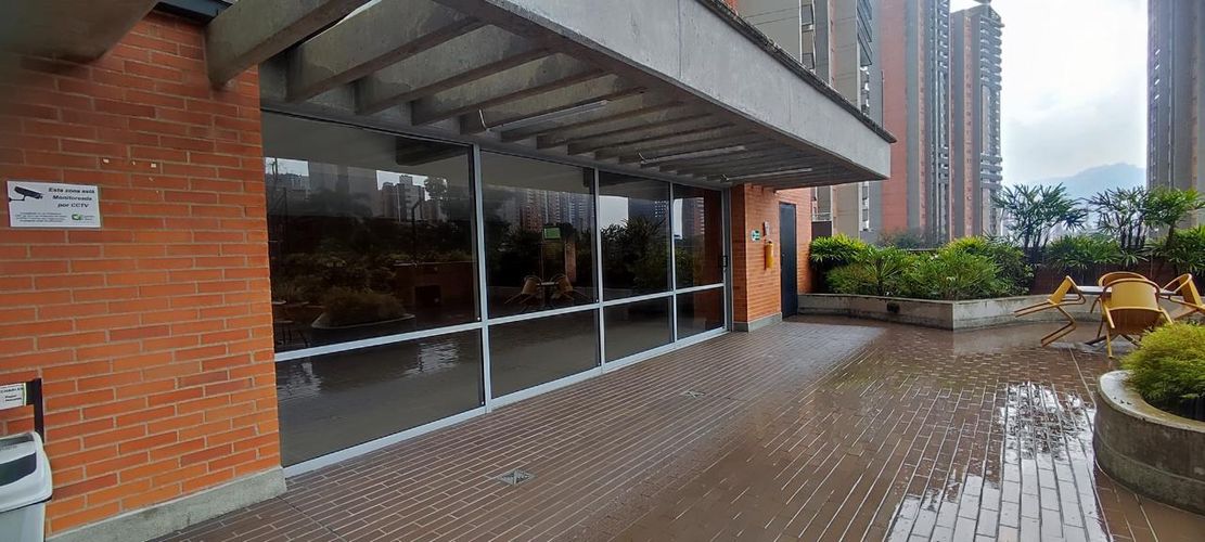 Apartamento de 3 alcobas en arriendo en Loma De La Doctora, Sabaneta, 85 m² · foto 4 de 20