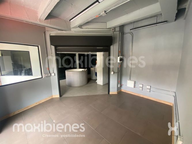 Local en arriendo en San Isidro, Medellín, 50 m² · foto 2 de 14
