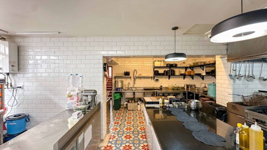 Casa de 3 alcobas en venta en San Felipe, Bogotá, 420 m² · foto 4 de 19