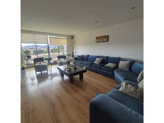 Apartamento de 3 alcobas en arriendo en Calleja Baja, Bogotá, 187 m² · foto 8 de 24
