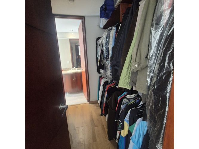Apartamento de 3 alcobas en arriendo en Calleja Baja, Bogotá, 187 m² · foto 12 de 24