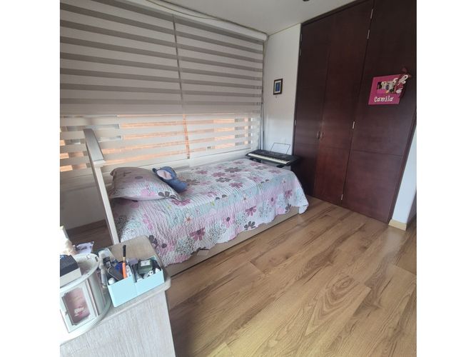 Apartamento de 3 alcobas en arriendo en Calleja Baja, Bogotá, 187 m² · foto 17 de 24