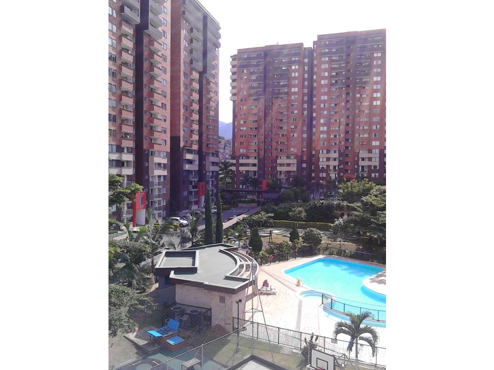 Apartamento en venta en Calasanz, Medellín · foto 11 de 12