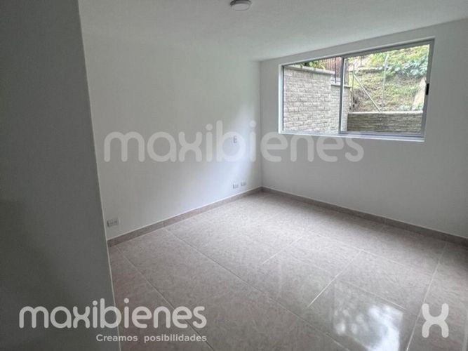 Apartamento de 2 alcobas en arriendo en Viviendas Del Sur, Medellín, 82 m² · foto 8 de 12