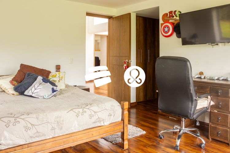 Casa de 6 alcobas en venta en Yerbabuena, Sopó · foto 6 de 20