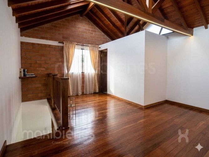 Casa de 4 alcobas en venta en Lomitas, La Ceja, 123 m² · foto 8 de 12