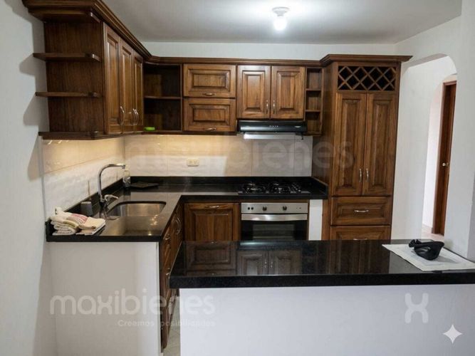 Casa de 4 alcobas en venta en Lomitas, La Ceja, 123 m² · foto 10 de 12