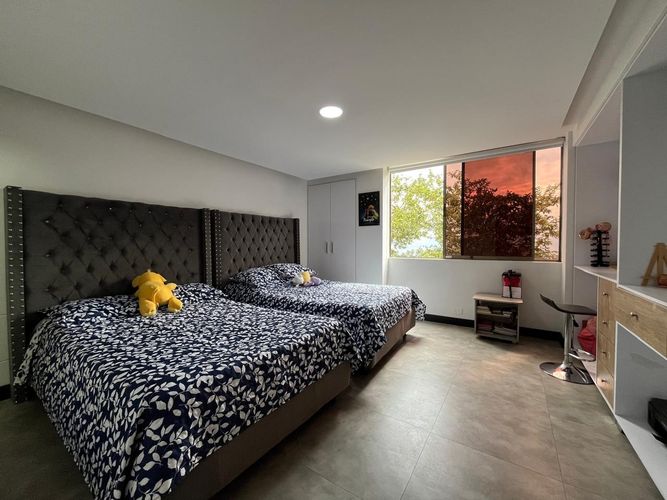 Casa de 4 alcobas en arriendo en El Poblado, Medellín, 280 m² · foto 18 de 20