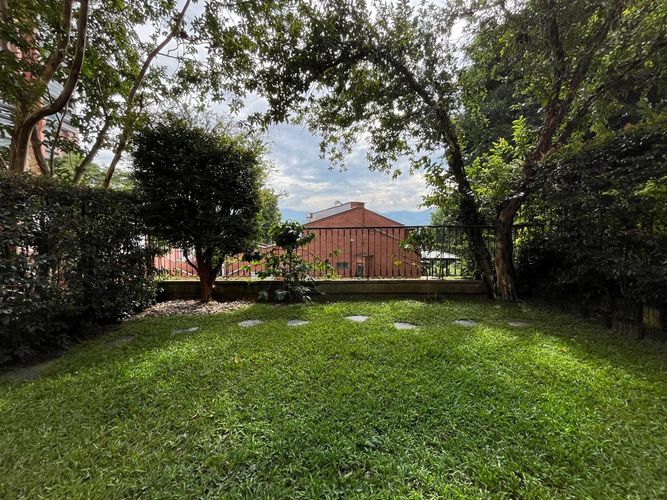 Casa de 4 alcobas en arriendo en El Poblado, Medellín, 280 m² · foto 20 de 20