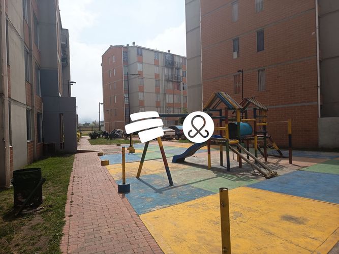 Apartamento de 2 alcobas en venta en Laguna Tierra Blanca, Soacha, 35 m² · foto 3 de 18