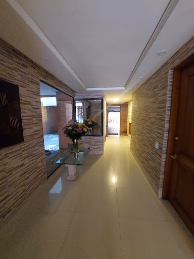 Apartamento en venta en Rincon Del Chico, Bogotá · foto 2 de 23