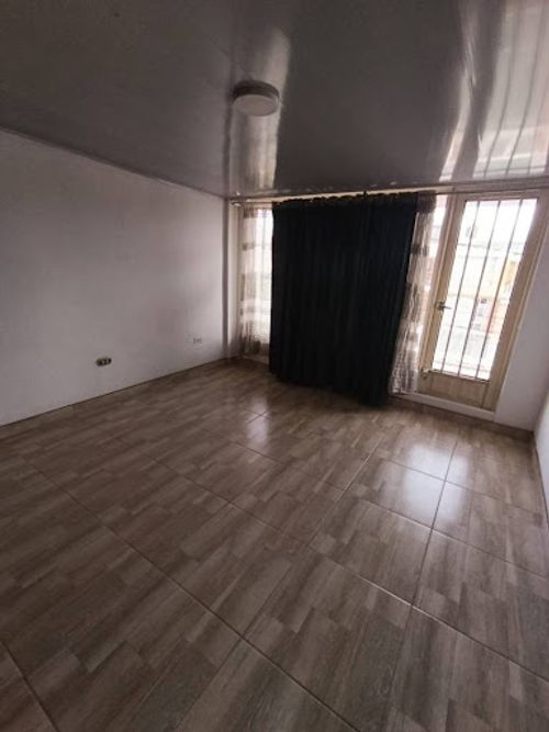 Casa de 4 alcobas en venta en Las Americas, Bogotá, 215 m² · foto 4 de 24