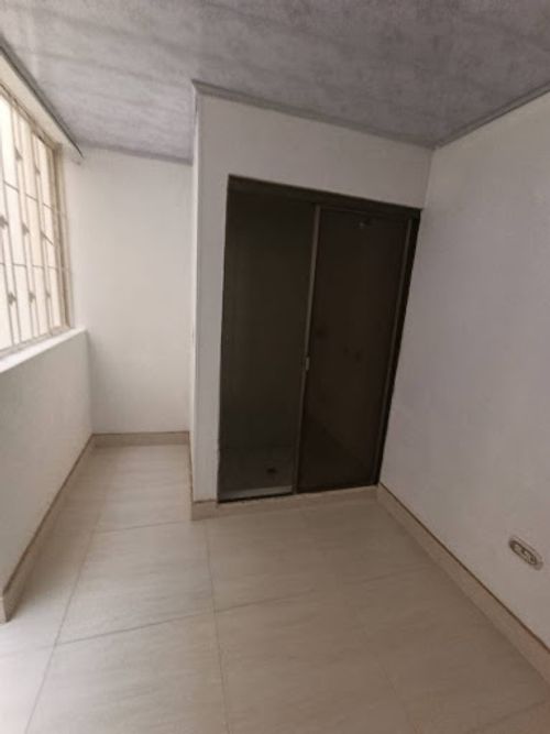 Casa de 4 alcobas en venta en Las Americas, Bogotá, 215 m² · foto 21 de 24