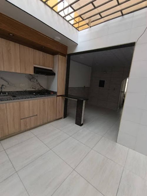 Casa de 4 alcobas en venta en Las Americas, Bogotá, 215 m² · foto 24 de 24