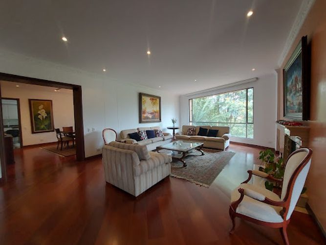 Apartamento de 5 alcobas en venta en Niza Suba, Bogotá, 400 m² · foto 3 de 24