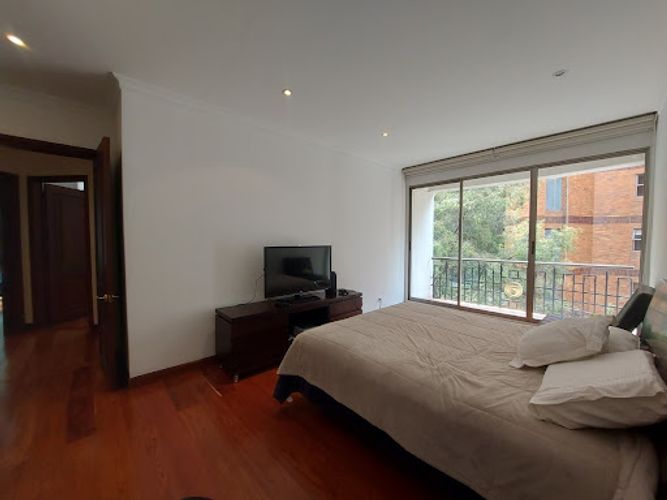 Apartamento de 5 alcobas en venta en Niza Suba, Bogotá, 400 m² · foto 17 de 24