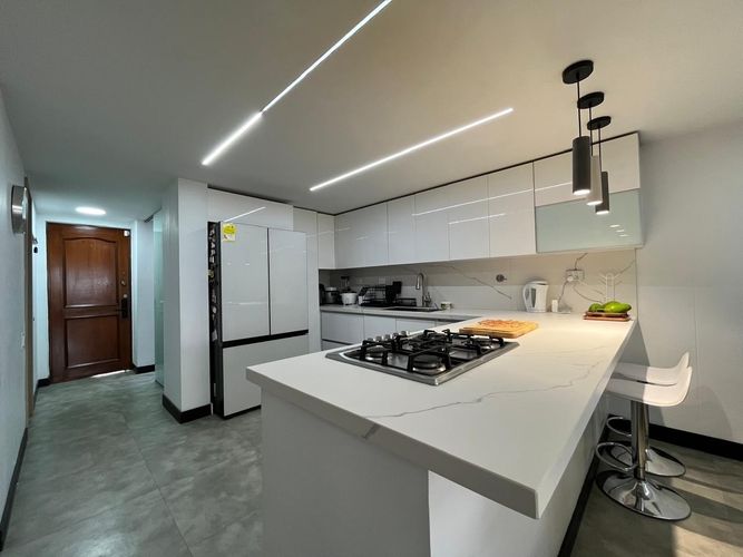 Casa de 4 alcobas en arriendo en El Poblado, Medellín, 280 m² · foto 8 de 20