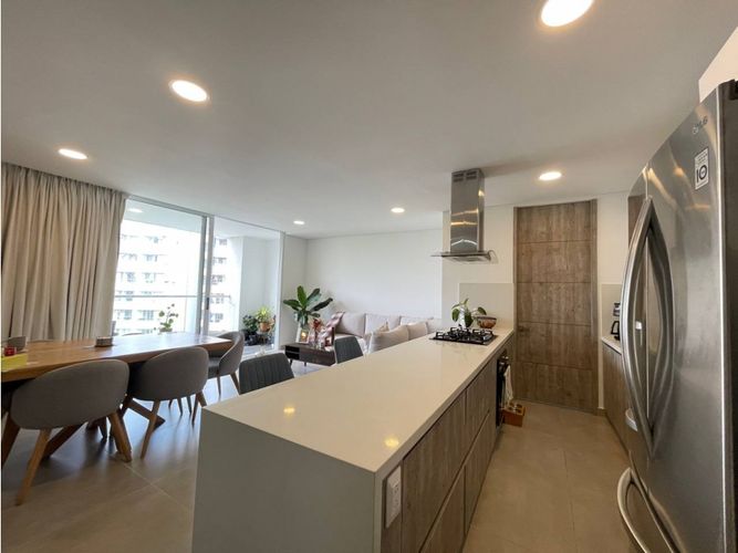Apartamento de 3 alcobas en venta en Ciudad Jardin, Cali, 127 m² · foto 3 de 24