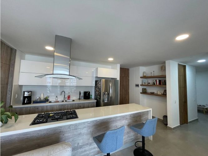 Apartamento de 3 alcobas en venta en Ciudad Jardin, Cali, 127 m² · foto 4 de 24