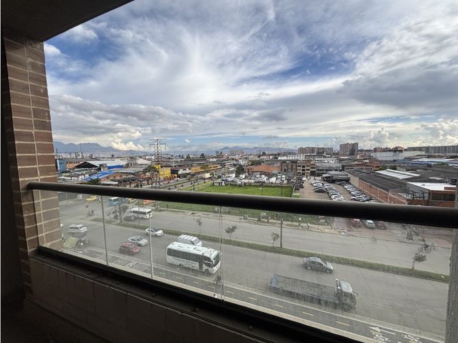 Apartamento de 2 alcobas en venta en Montevideo, Bogotá, 58 m² · foto 14 de 21