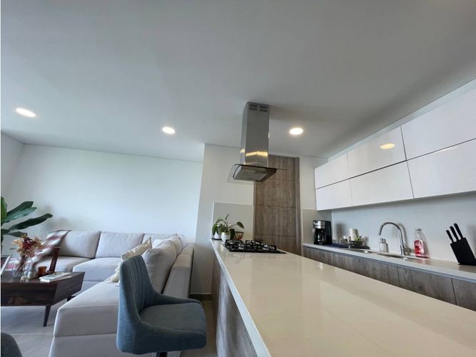 Apartamento de 3 alcobas en venta en Ciudad Jardin, Cali, 127 m² · foto 8 de 24