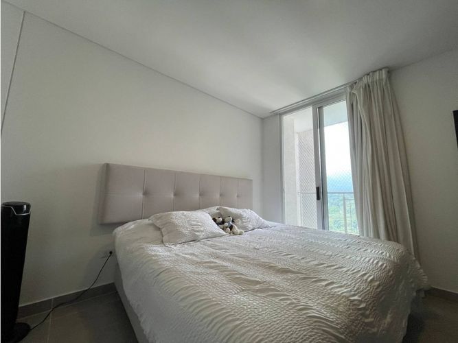 Apartamento de 3 alcobas en venta en Ciudad Jardin, Cali, 127 m² · foto 14 de 24