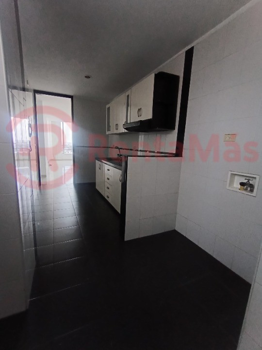 Apartamento en venta en La Playa, Cúcuta · foto 6 de 19
