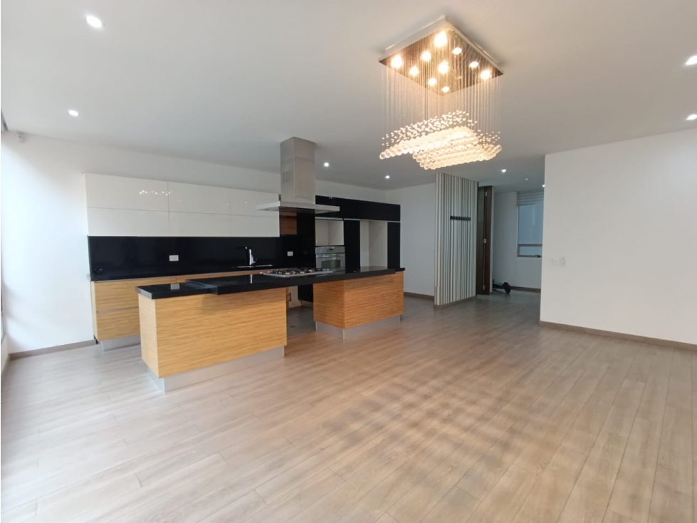 Apartamento en venta en Chicó Navarra, Zipaquirá · foto 2 de 21