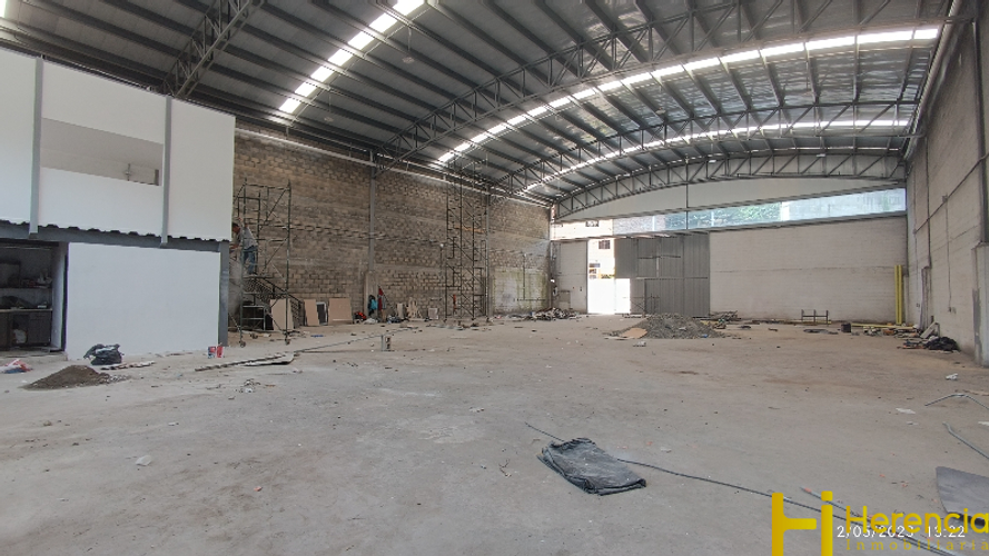 Bodega en arriendo en La Tablaza, La Estrella, 748 m² · foto 7 de 9