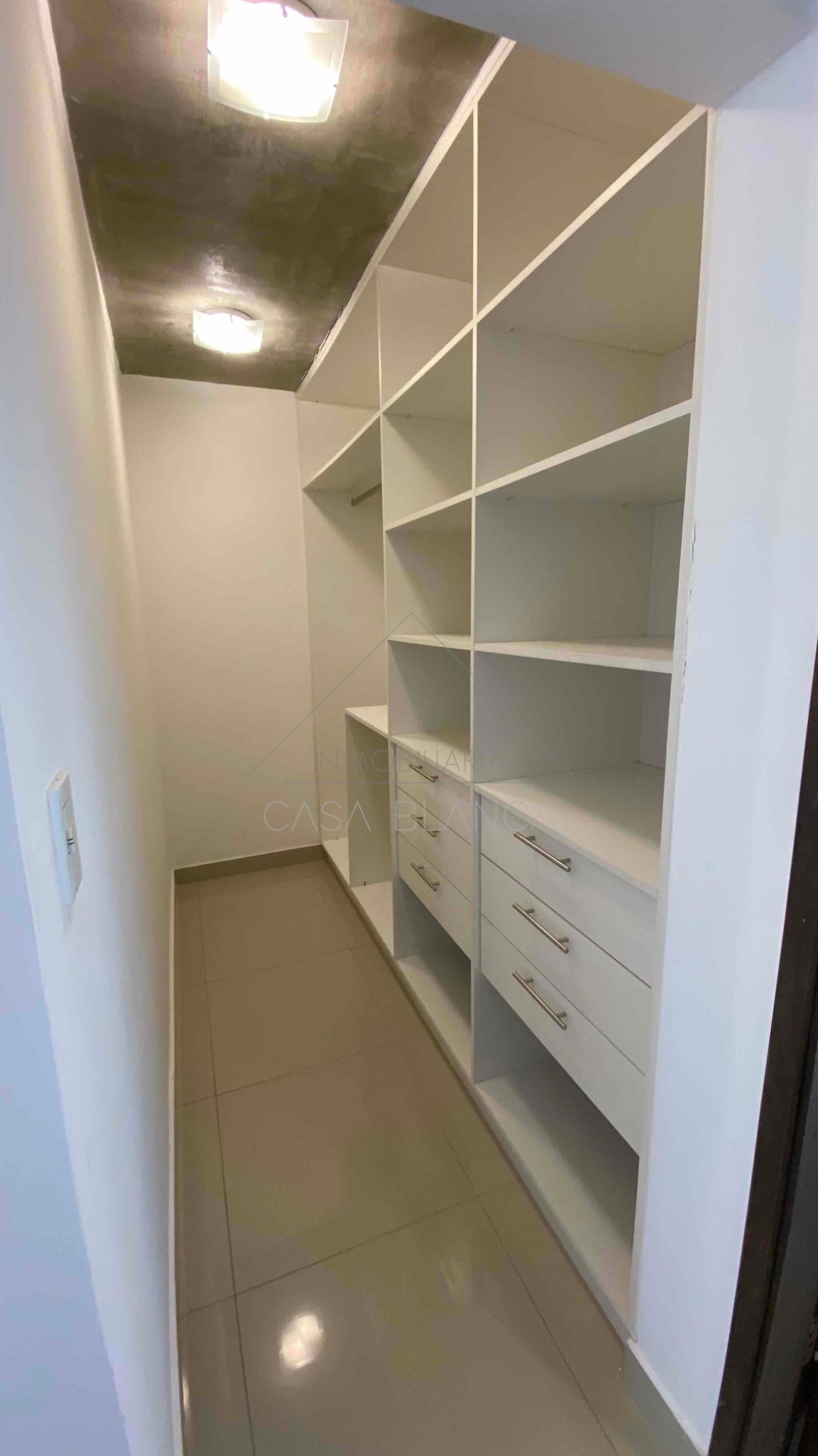 Duplex en condominio a la venta en barrio Villa Aurelia — foto 3