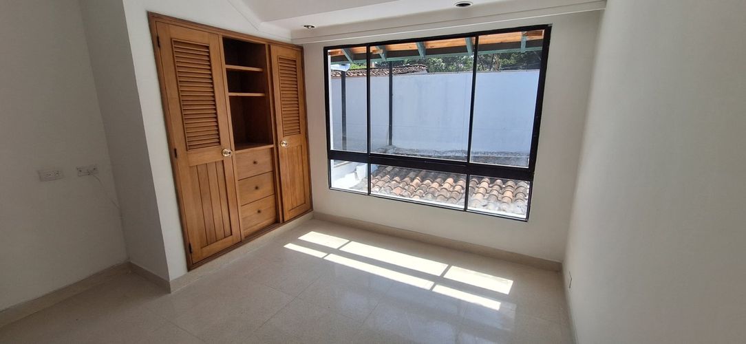 Casa de 4 alcobas en arriendo en Villagrande, Envigado, 200 m² · foto 9 de 24