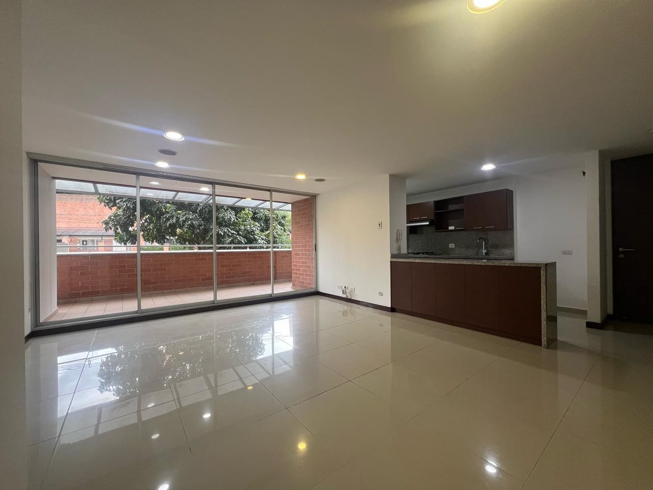 Apartamento en venta en Loma Del Chocho, Envigado · foto 8 de 17