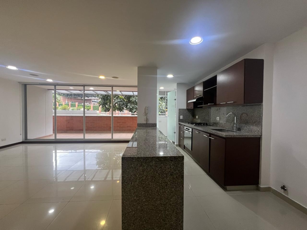 Apartamento en venta en Loma Del Chocho, Envigado · foto 7 de 17