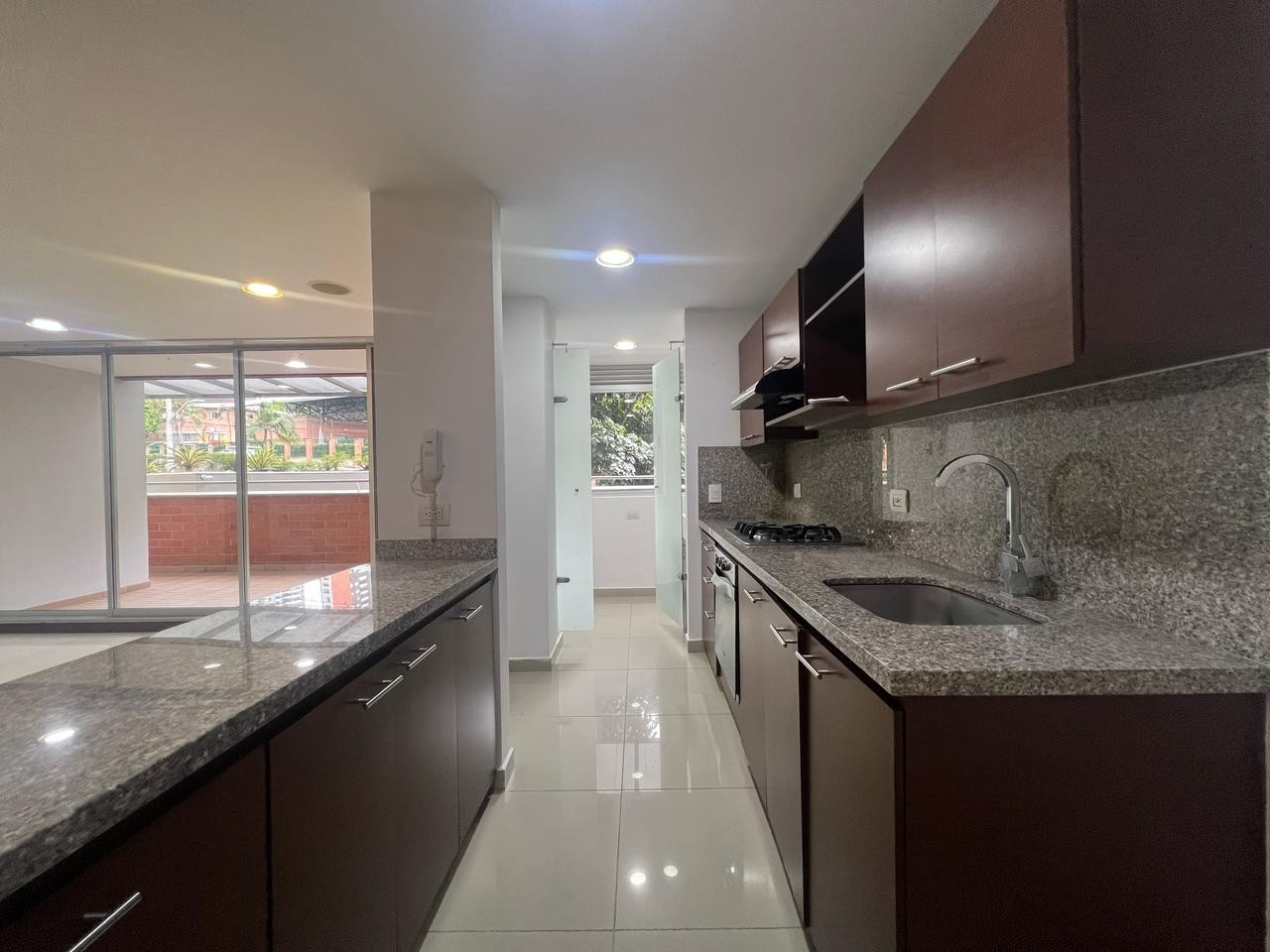 Apartamento en venta en Loma Del Chocho, Envigado · foto 9 de 17