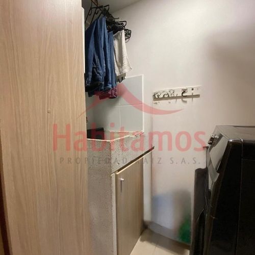 Apartamento de 3 alcobas en venta en Molinares, Bello, 51 m² · foto 12 de 12