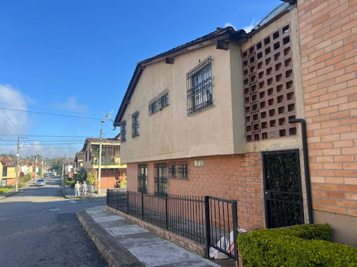 7BR House in San antonio (300 m²)