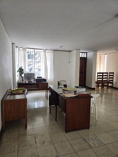 Casa de 6 alcobas en venta en El Gran Limonar, Cali, 272 m² · foto 6 de 19