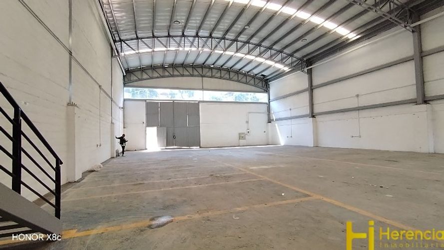 Bodega en arriendo en La Tablaza, La Estrella, 621 m² · foto 7 de 21