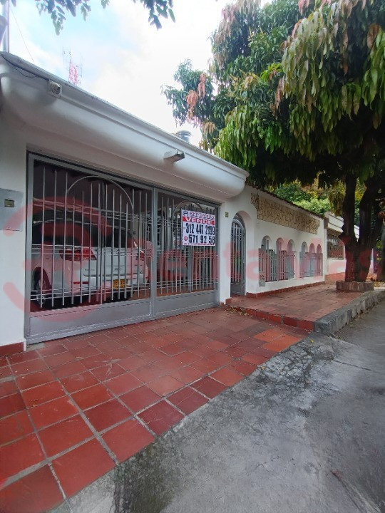 Casa en venta en La Ceiba, Cúcuta · foto 2 de 24