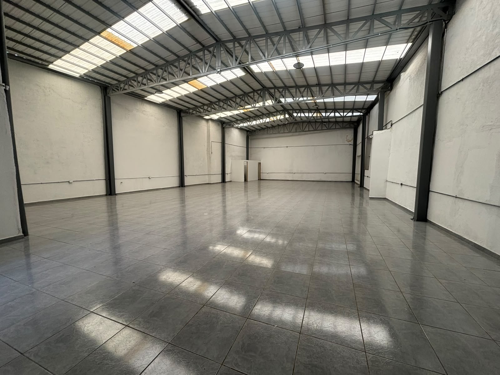 Retail space for rent in Bolivar, Bucaramanga