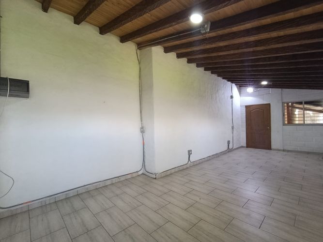 Bodega en arriendo en El Porvenir, Rionegro, 430 m² · foto 4 de 11