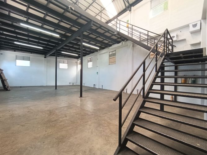 Bodega en arriendo en El Porvenir, Rionegro, 430 m² · foto 9 de 11