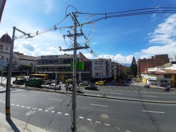 Bodega en arriendo en Calasanz, Medellín, 260 m² · foto 5 de 24