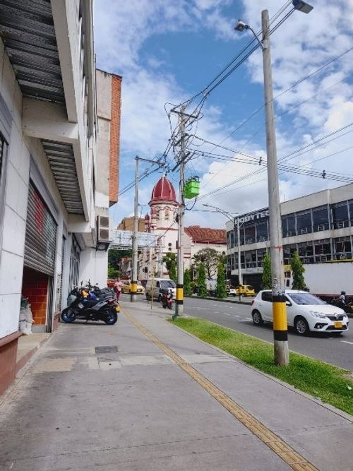 Bodega en arriendo en Calasanz, Medellín, 260 m² · foto 16 de 24