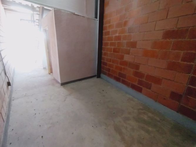 Bodega en arriendo en Calasanz, Medellín, 260 m² · foto 19 de 24